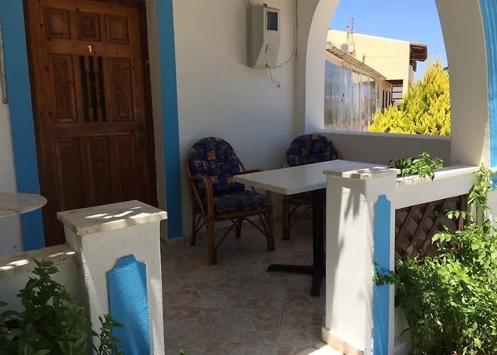 Mihalis Lakki (Karpathos)