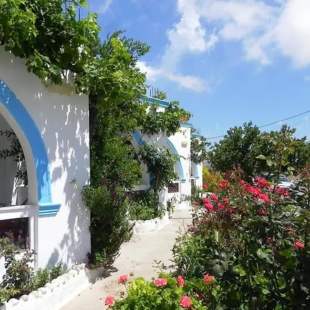 Mihalis Apartamento Lakki (Karpathos)