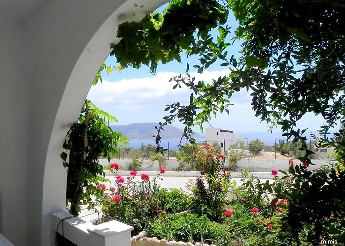 Mihalis * Lakki (Karpathos)